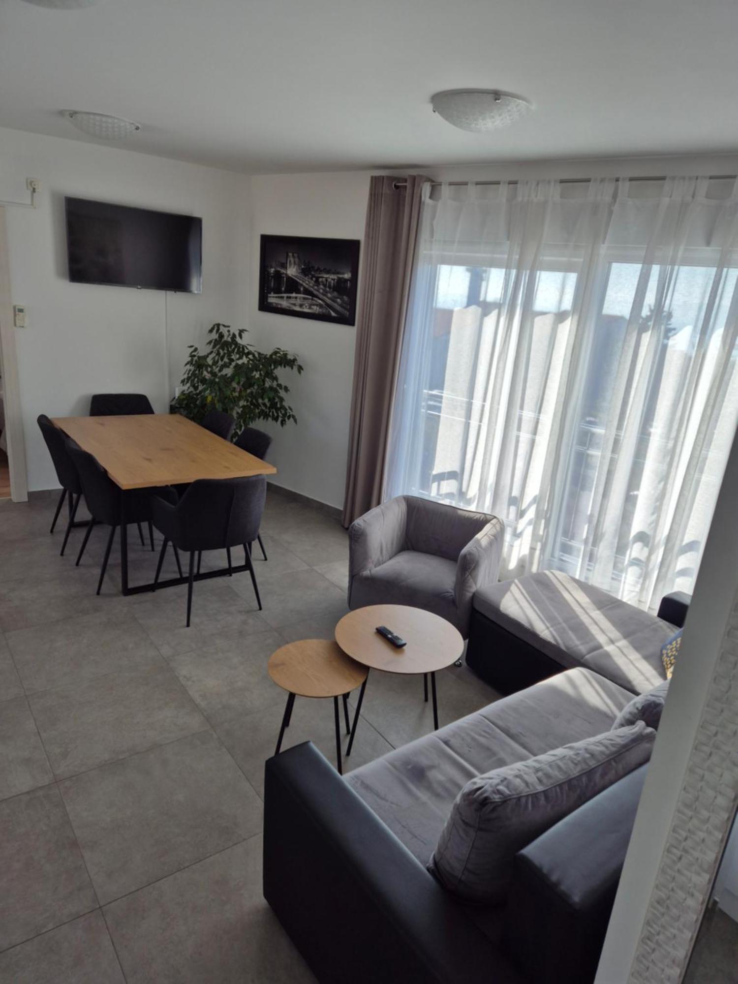 Apartment Gita غييكا المظهر الخارجي الصورة